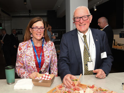 INDUSTRY LEADERS LOT 14 BREAKFAST23 0071